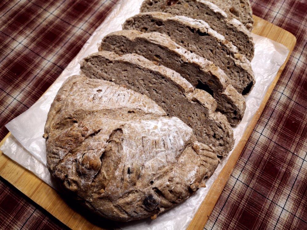黑麦蔓越莓软欧包