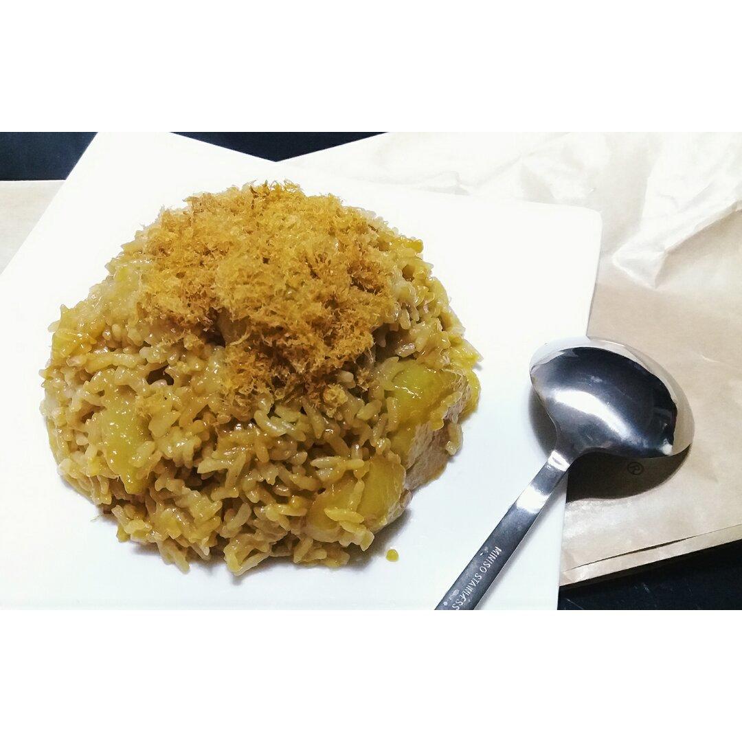 土豆焖饭（电饭锅版）
