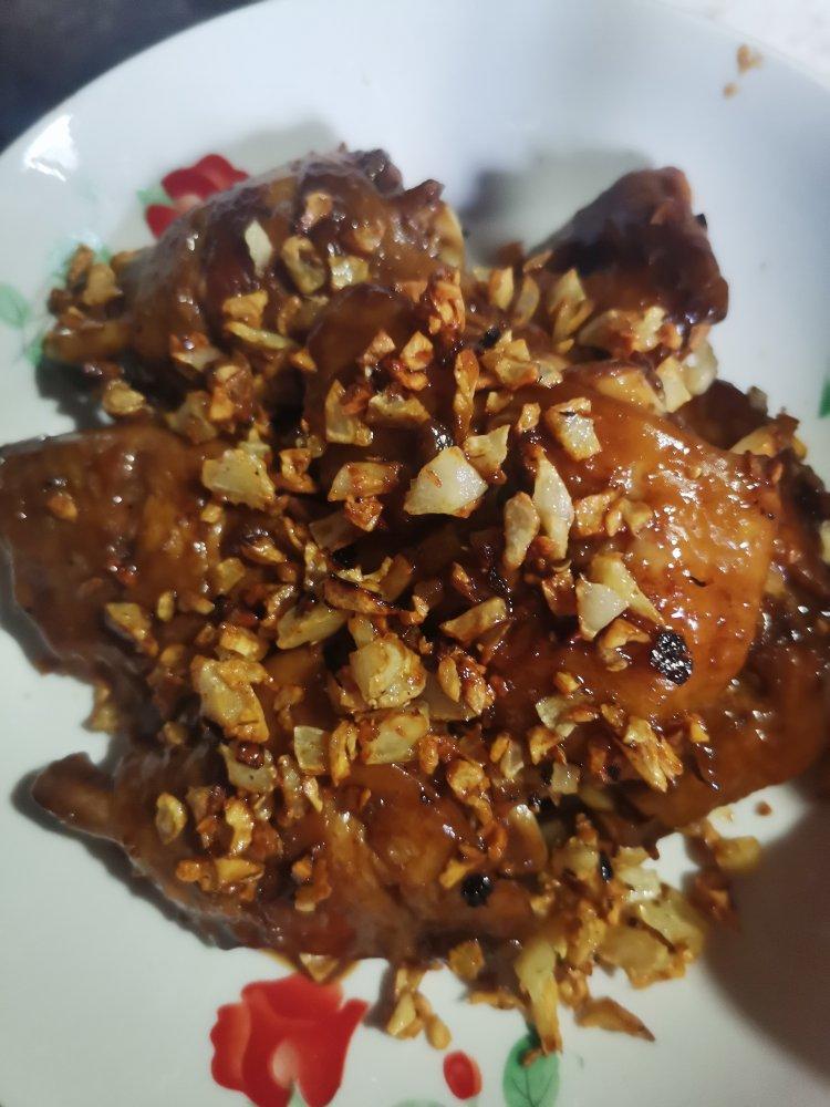 不要再可乐鸡翅了，求求你试试蒜香鸡翅吧，香味捅破天花板！