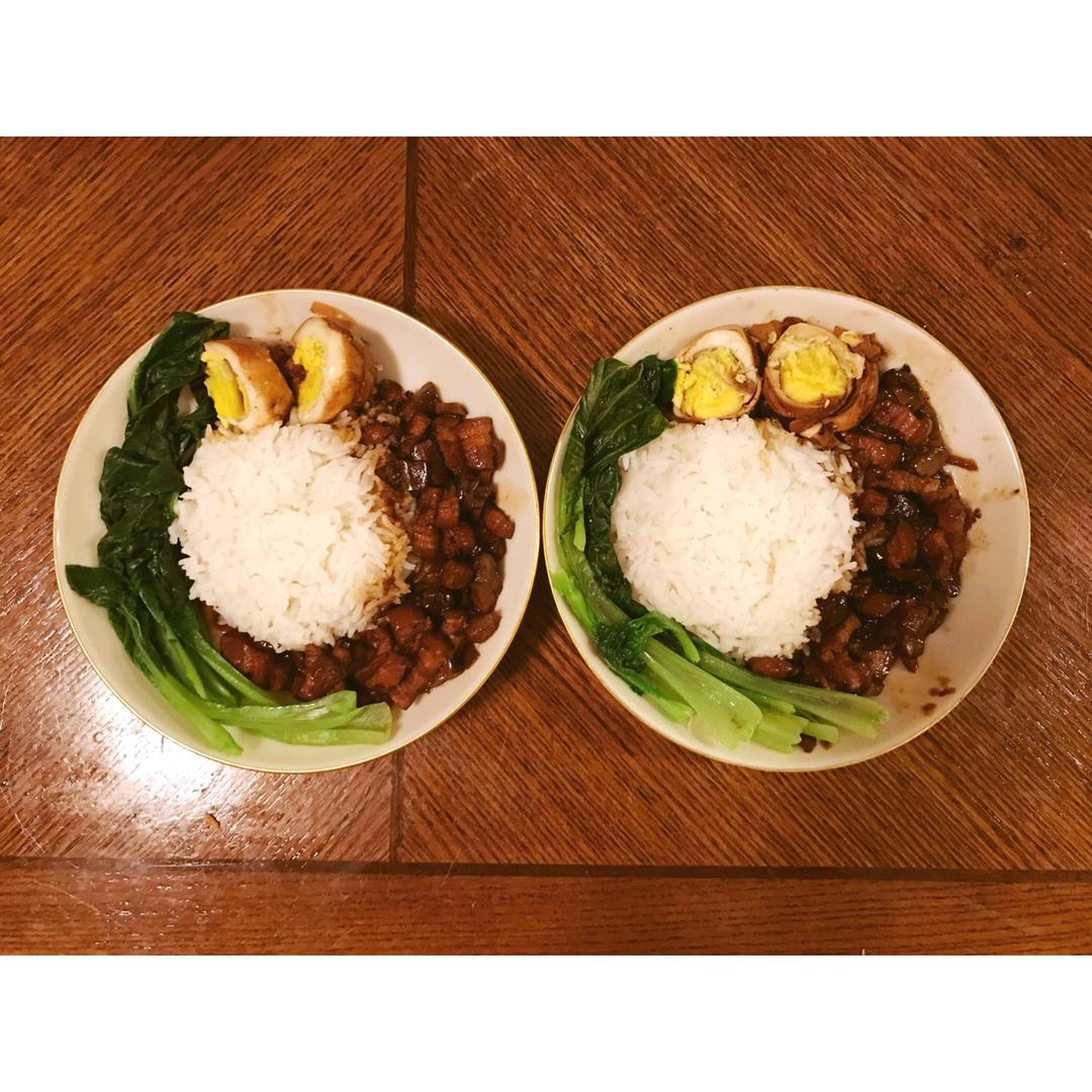 洋葱酥卤肉饭