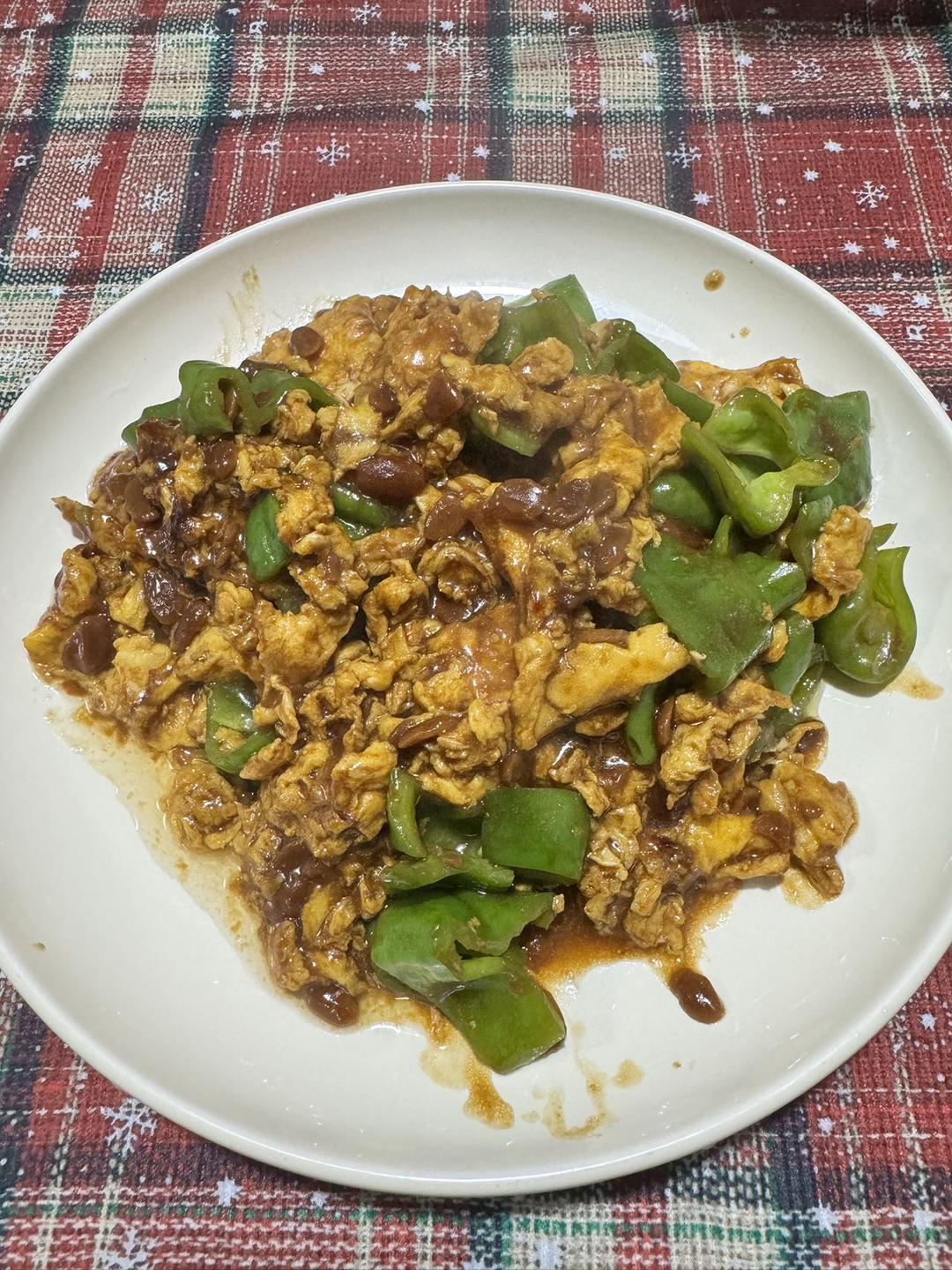 超级下饭的青椒炒鸡蛋