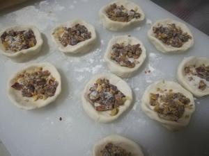 超简单的红枣粘糖饼的做法 步骤4