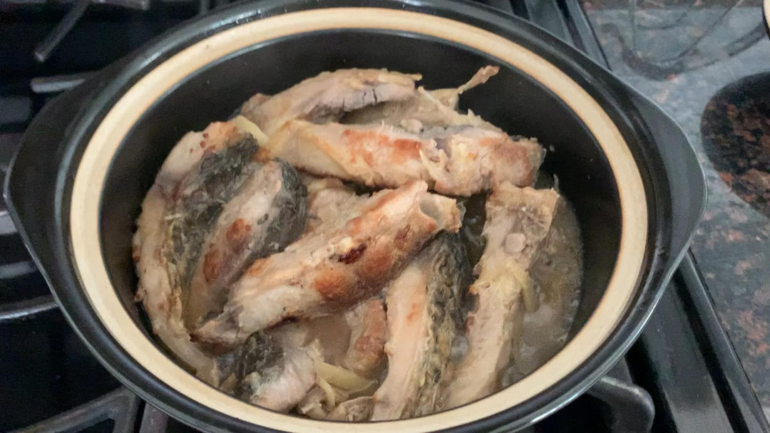 香焖草鱼腩