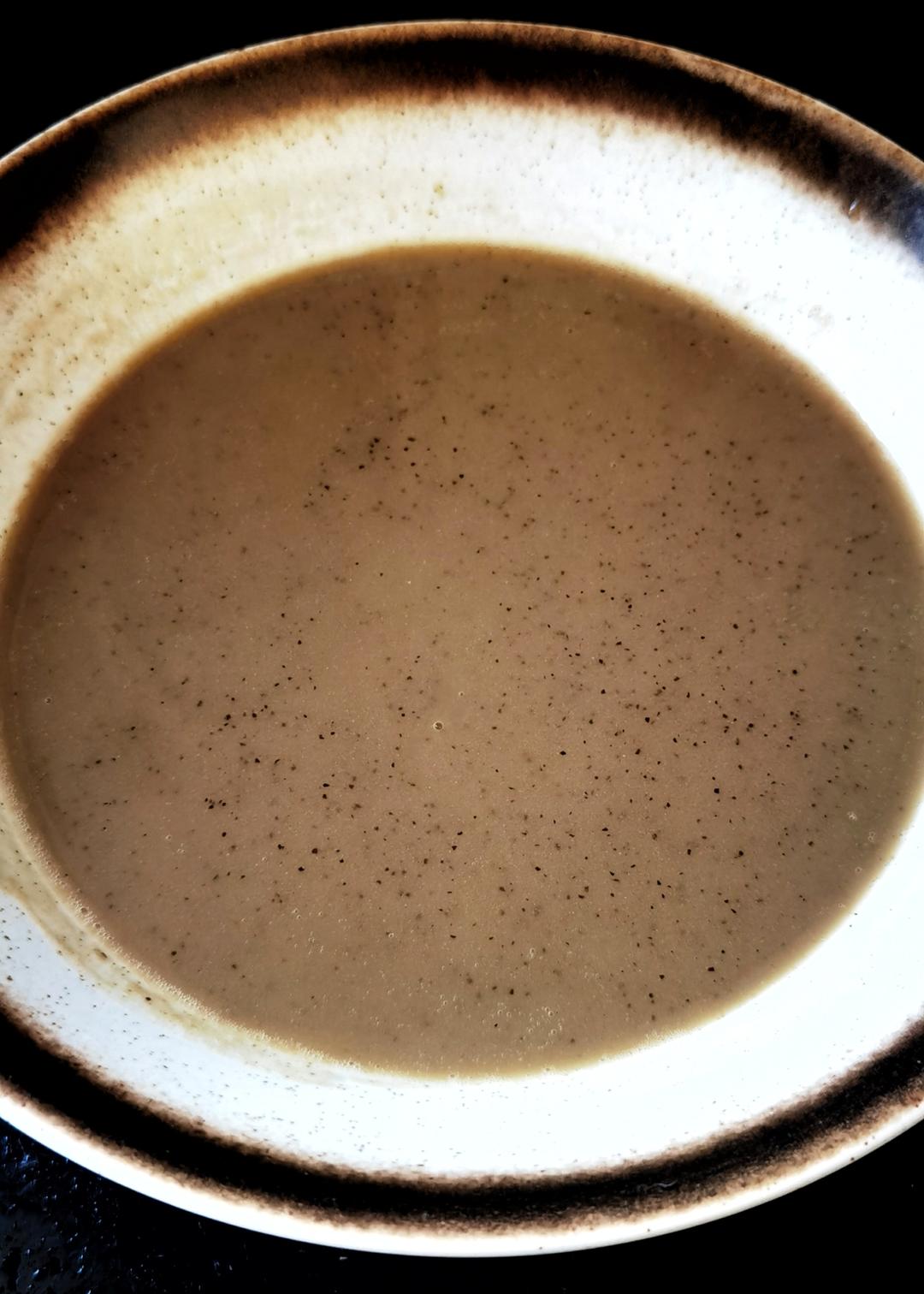 好喝又解暑的红枣绿豆浆