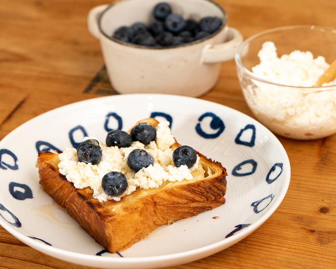 乡村奶酪蓝莓吐司的做法