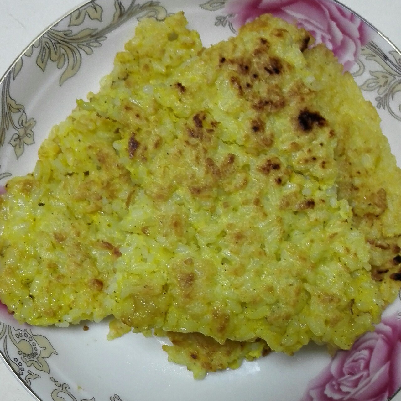 剩米饭鸡蛋煎饼