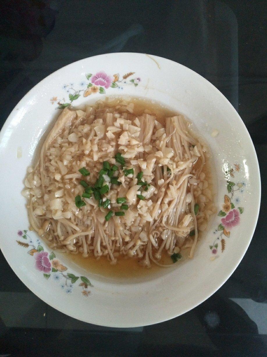 蒜蓉蒸金针菇