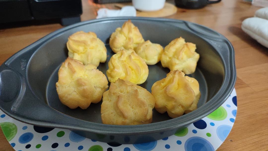 简单易成功的奶油小泡芙做法