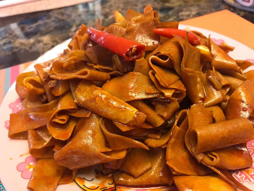 卤豆皮