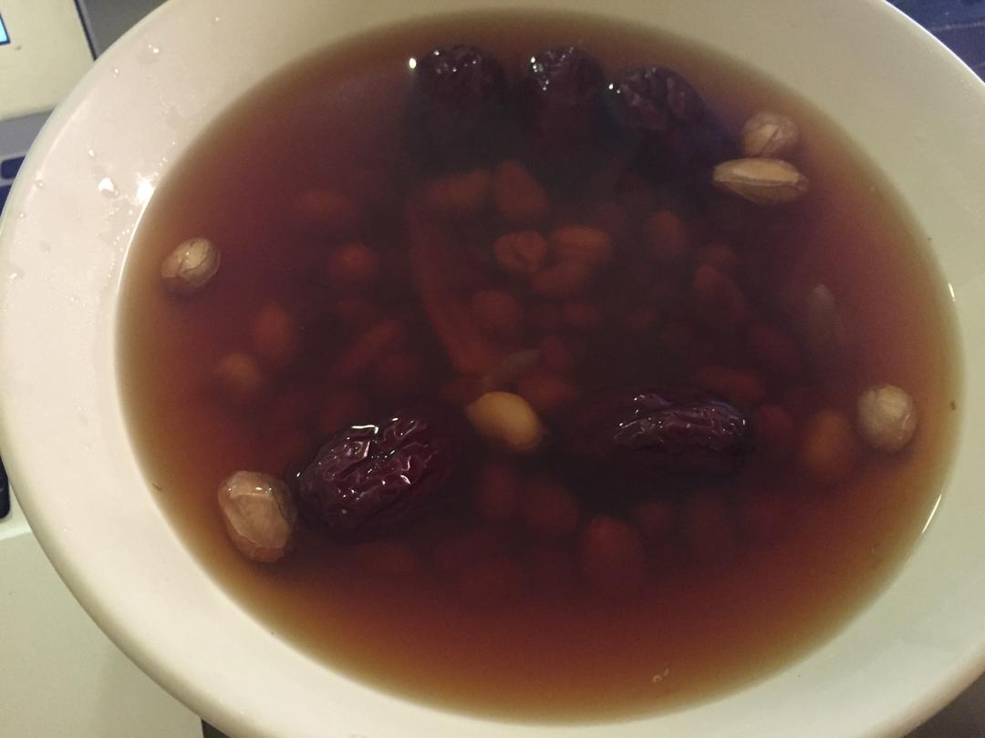 绝对有效补血补气五红汤的做法