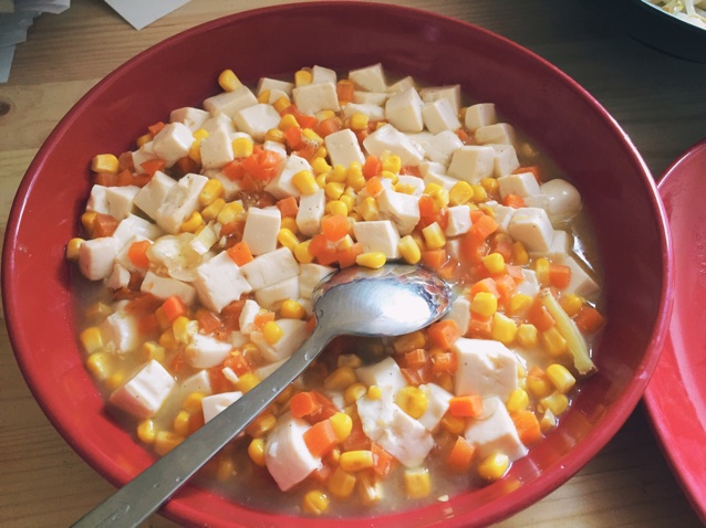 虾仁豆腐煲
