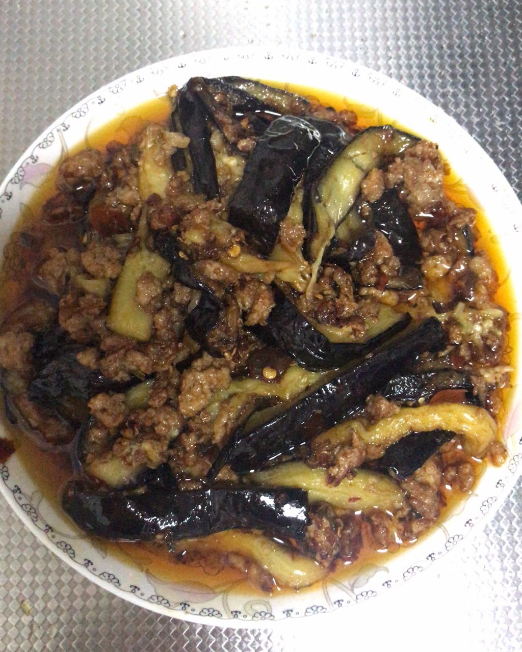 为什么饭店里的茄子会这么好吃？答案在这里——红烧肉末茄子（多动图，孔瑶的食谱）