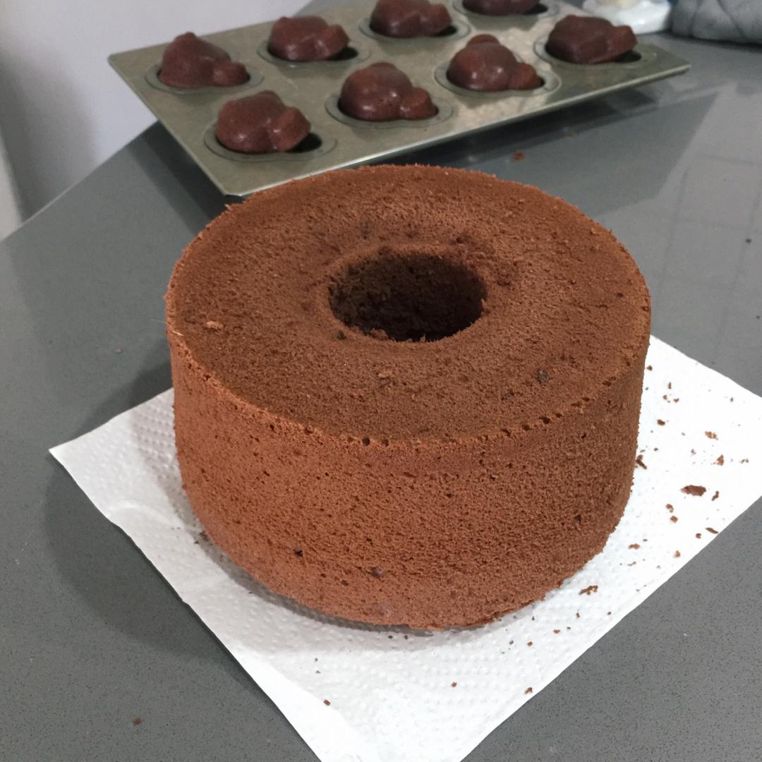 不消泡的巧克力戚风