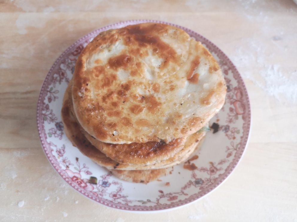 葱油饼（附外酥里嫩的技巧）