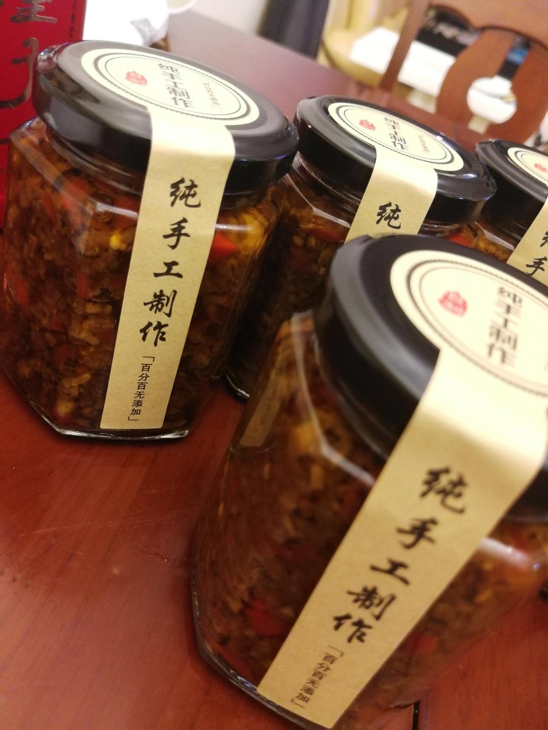 奶奶祖传秘制超香牛肉辣椒酱-下饭必备！