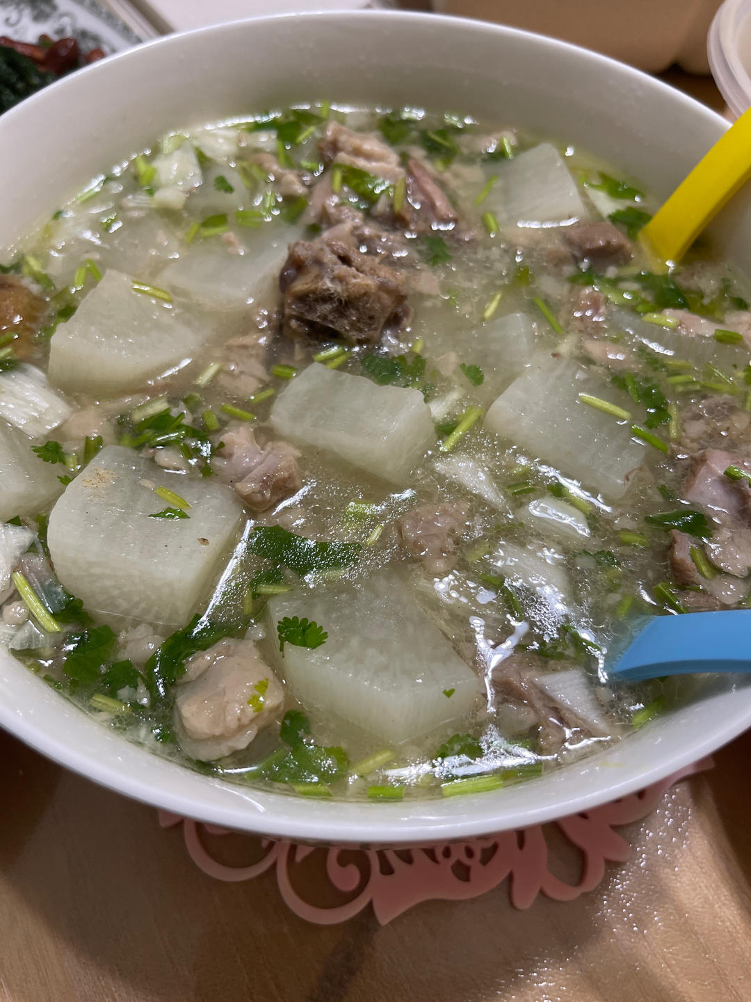 羊肉汤(炖萝卜)