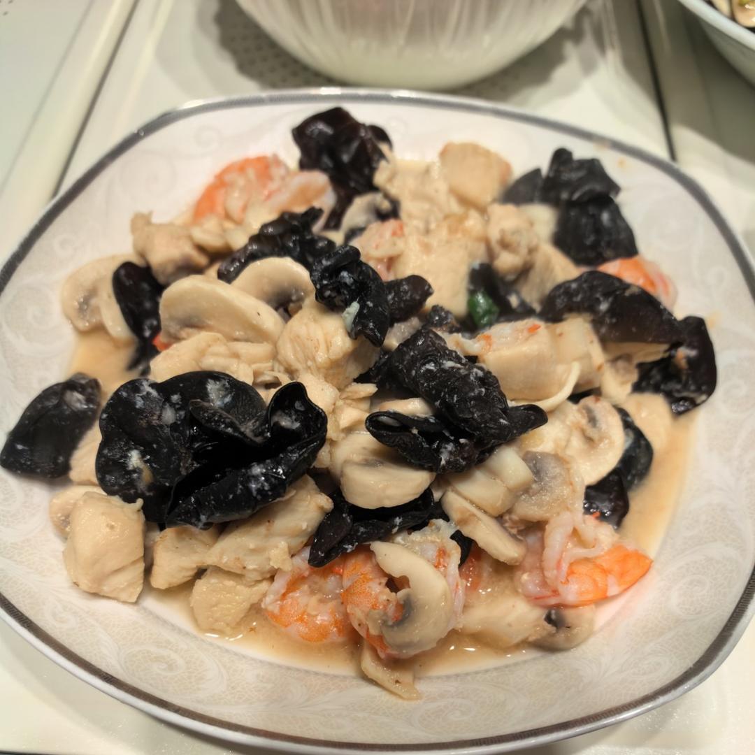 家常菜：鲜掉眉毛的炒三鲜（嫩滑肉片的浆制方法）