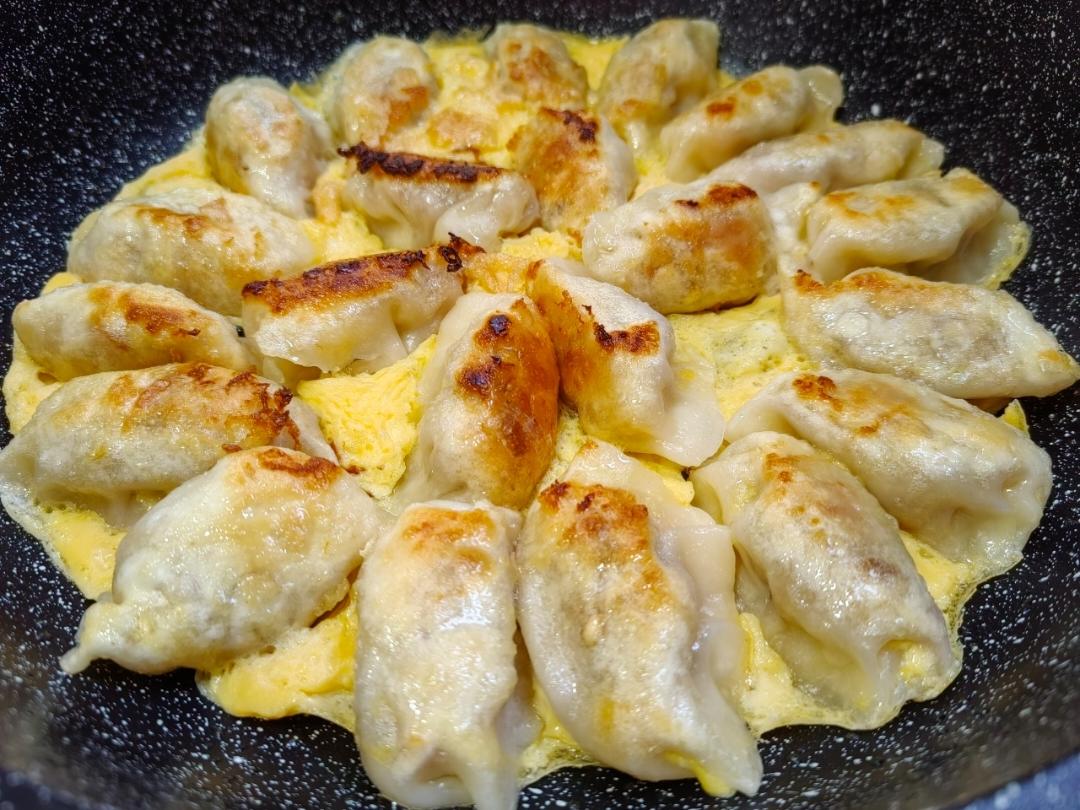 懒人快手抱蛋煎饺