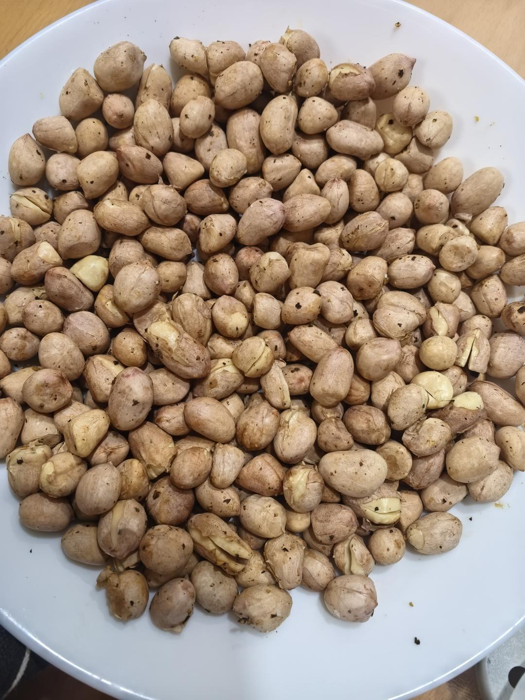 五分钟搞定-椒盐花生米