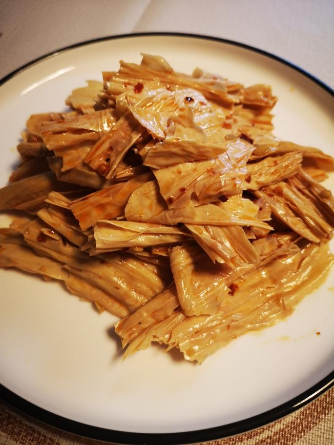 凉拌香辣腐竹