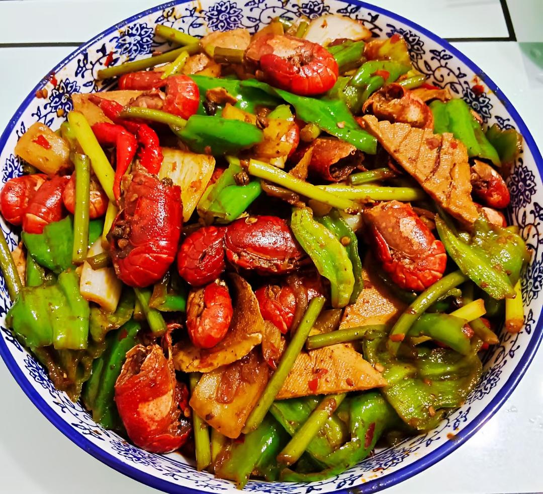 麻辣小龙虾