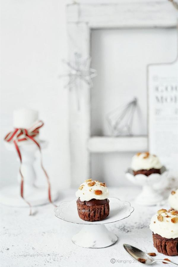 圣诞焦糖杏仁雪顶蛋糕--销魂甜点