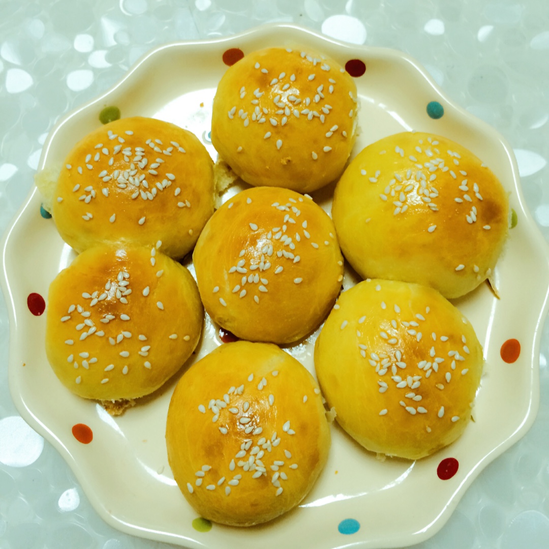 大人小孩都爱不释口的【蜂蜜牛奶小餐包】