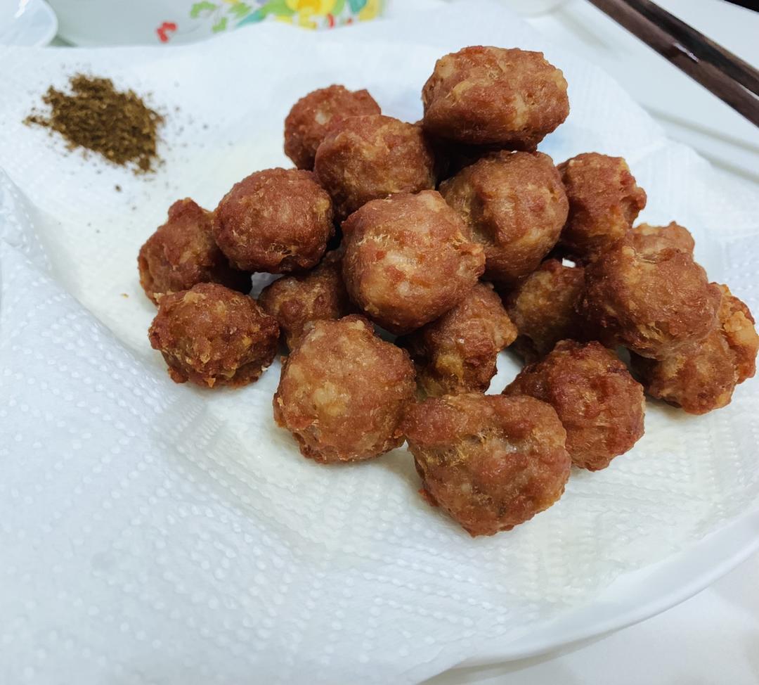 在家也能做大菜之3~“干炸丸子”