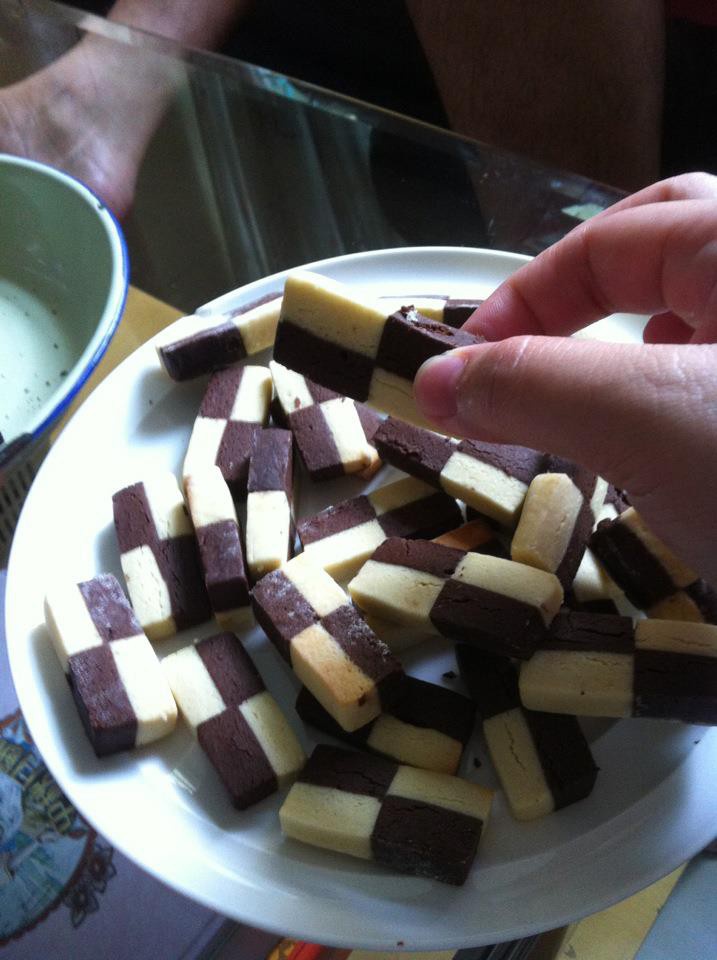 双色小棋格饼干