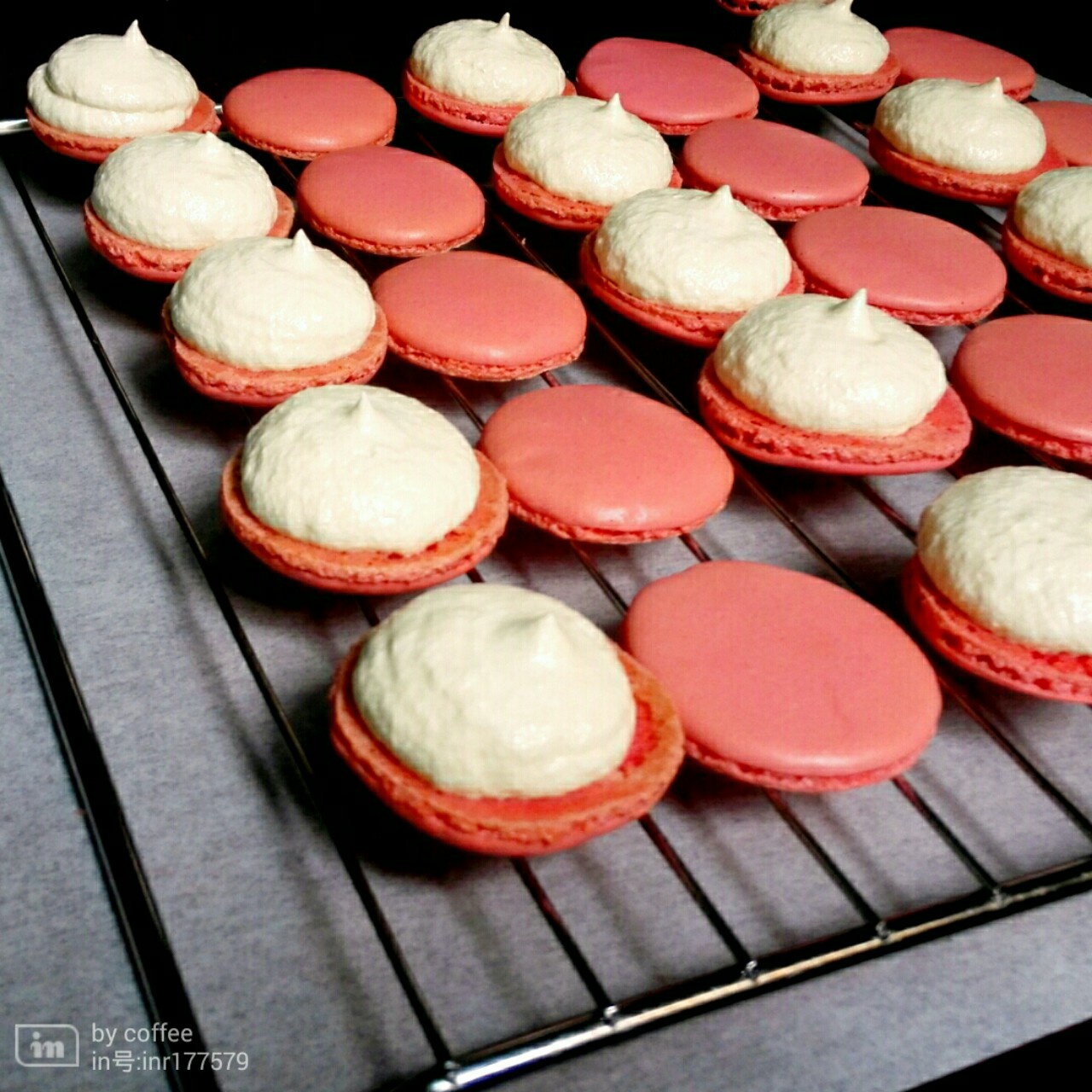 co小fee做的马卡龙瑞士蛋白霜