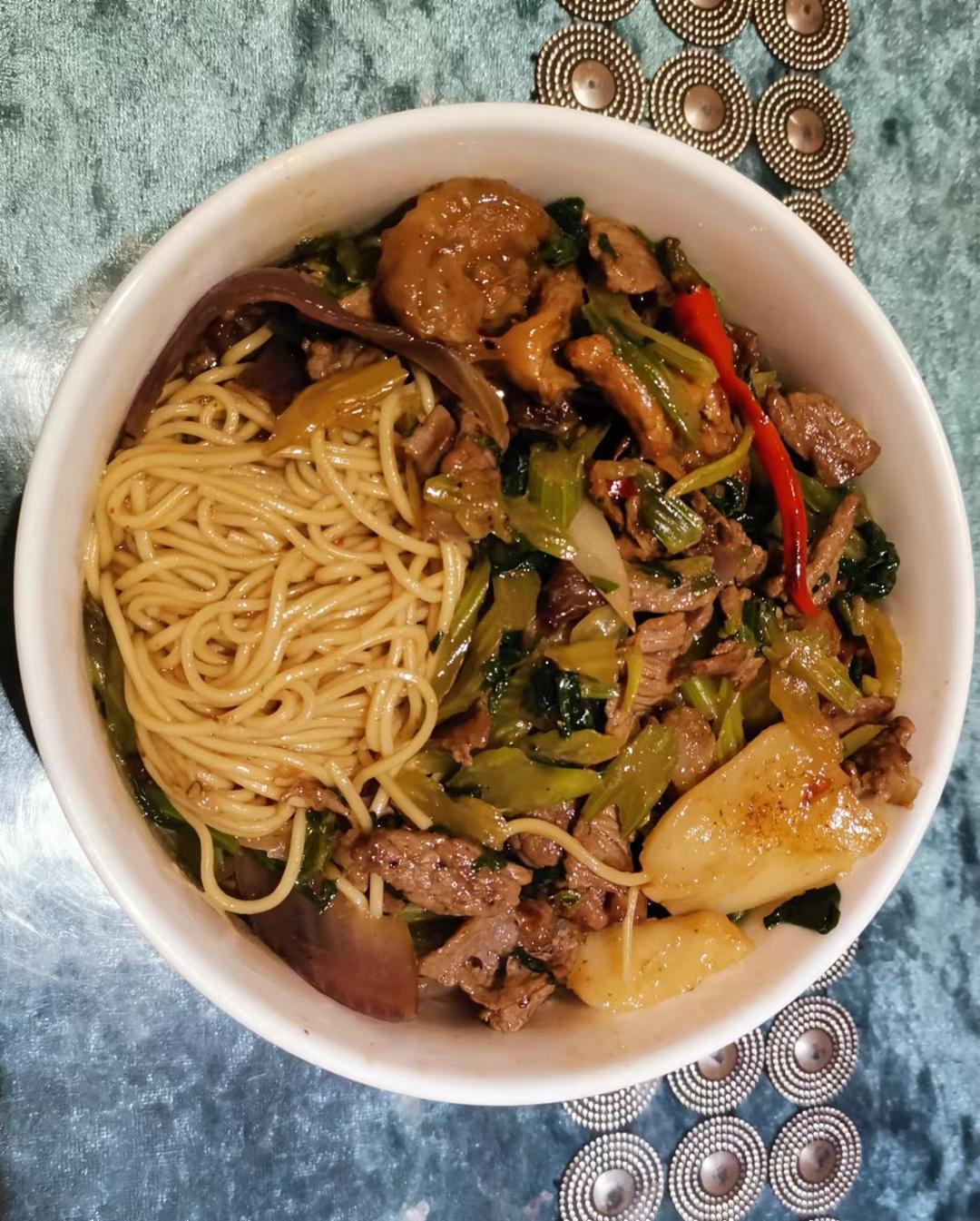 红烧牛肉面