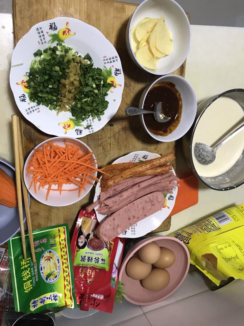 家庭版煎饼果子---快手健康早餐，利用家里现有材料