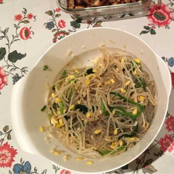凉拌有机豆芽