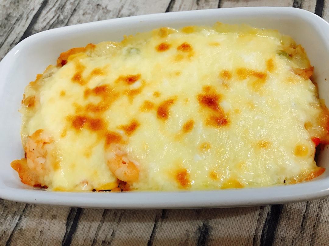 芝士焗虾仁炒饭的做法