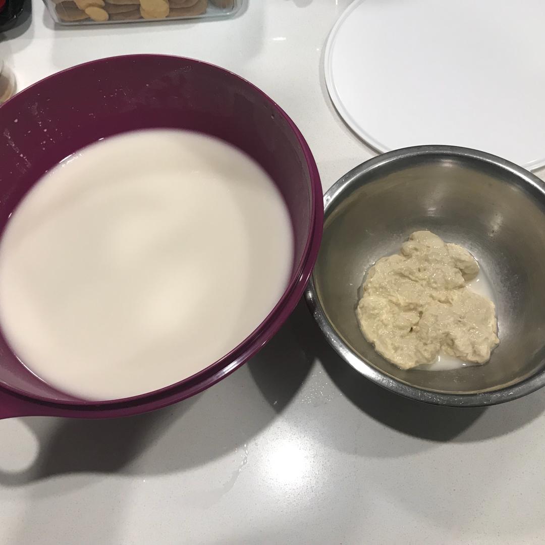 纯奶手撕吐司的做法 步骤1
