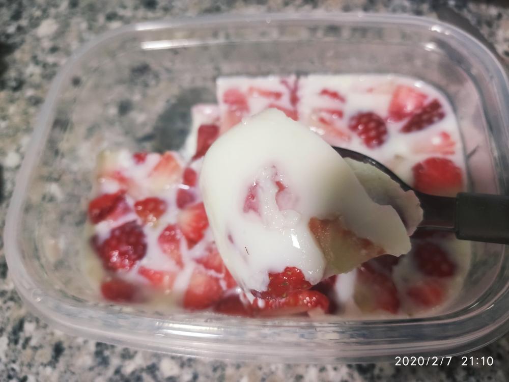 草莓布丁
