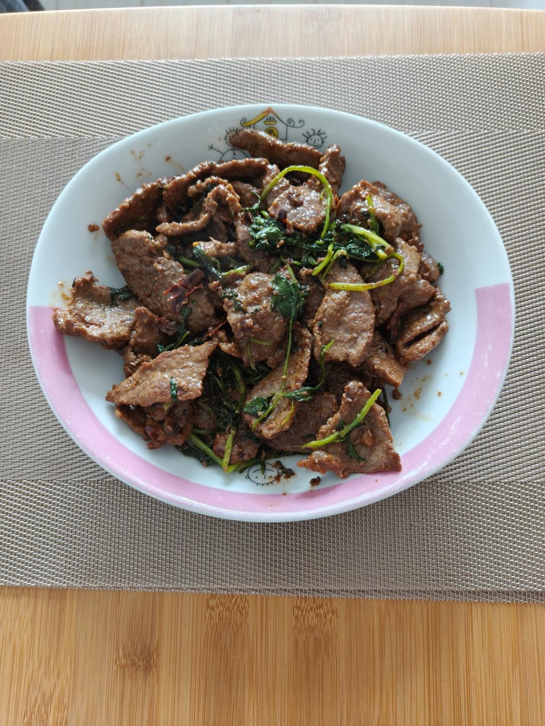 香菜牛肉