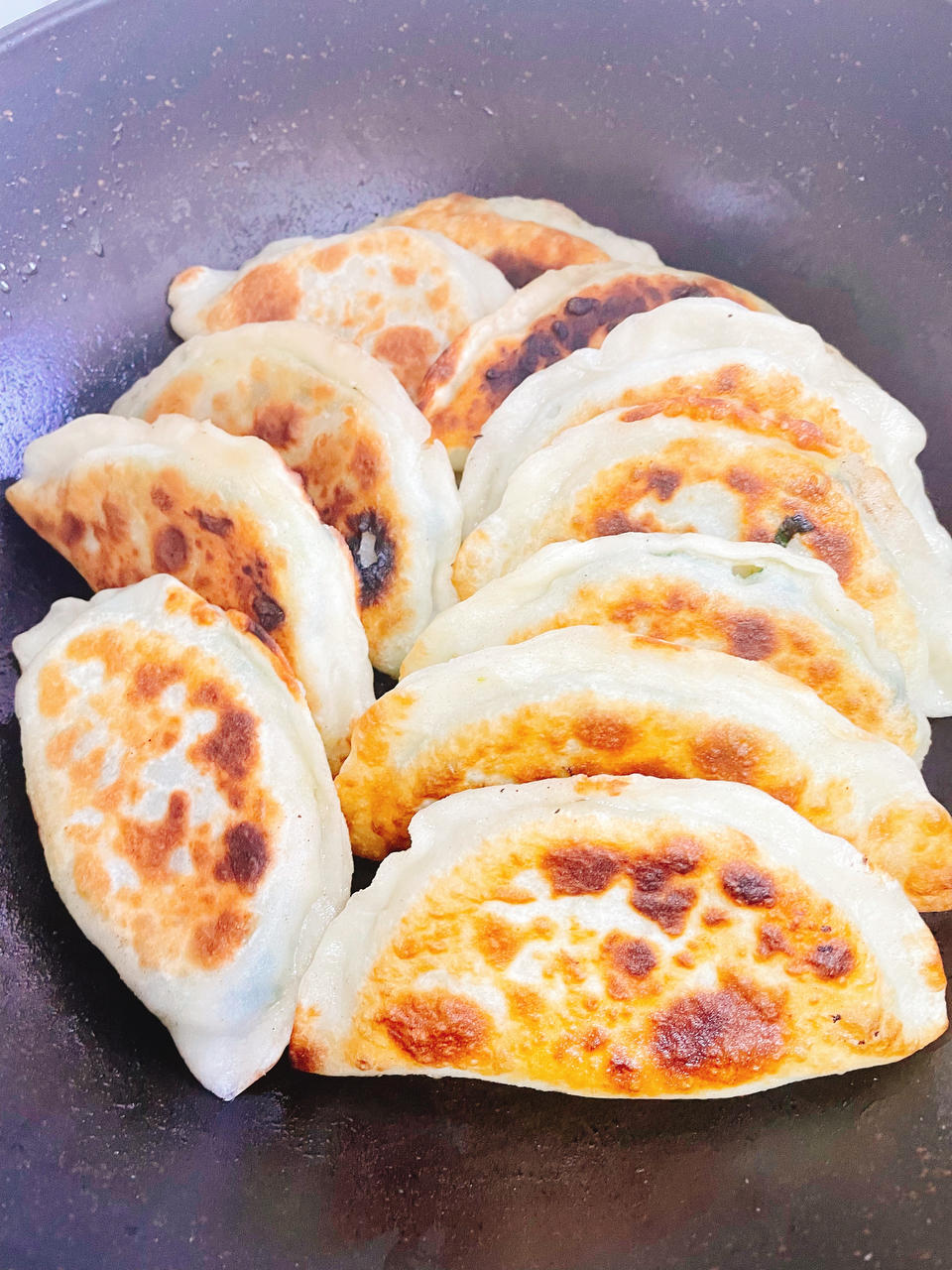 韭菜盒子（超详细菜谱）