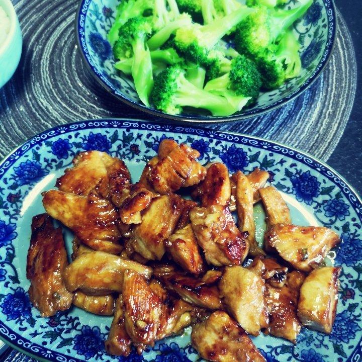 减肥食谱 | 香煎鸡胸肉317