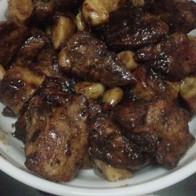 黑胡椒蒜子牛肉粒