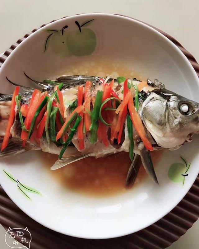 清蒸鲫鱼