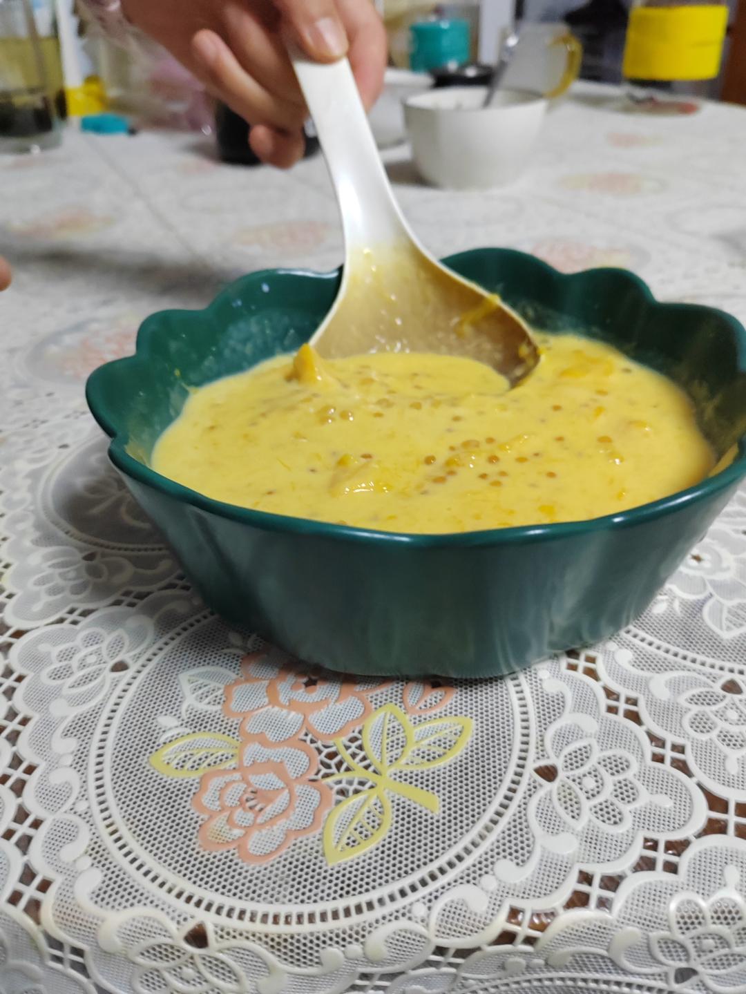 夏日小甜品，多芒丸子西米露冰镇更好吃