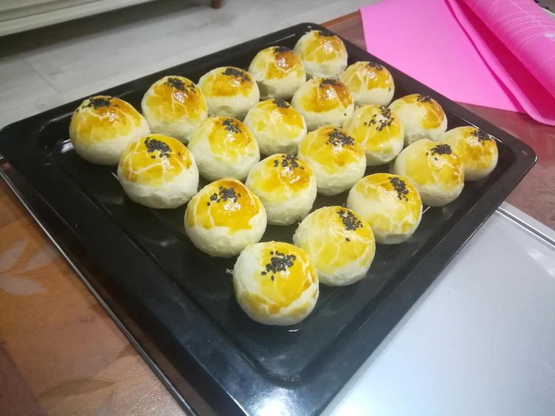 蛋黄酥