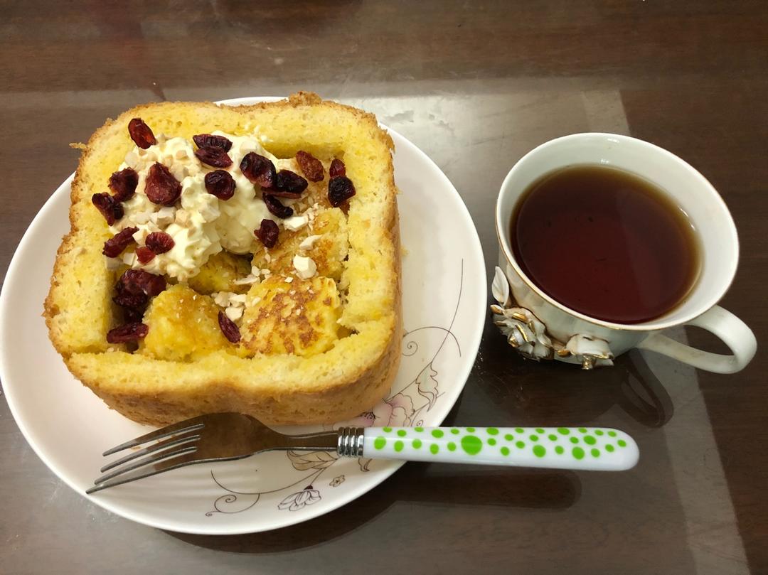 翁k1ab做的蜂蜜冰激凌厚多士面包诱惑