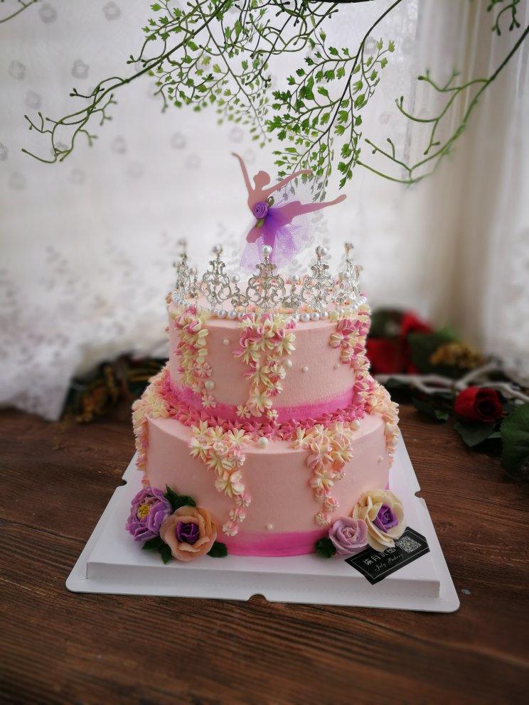 MyQueen主题皇冠蛋糕