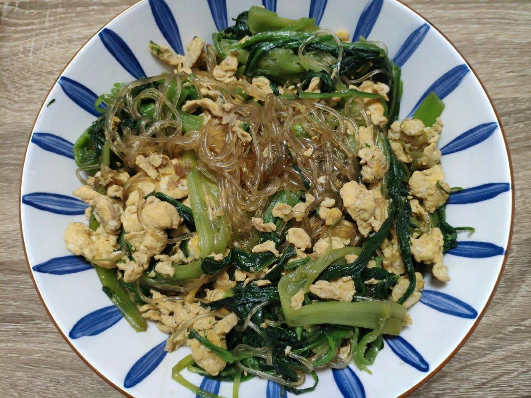 菠菜炒鸡蛋