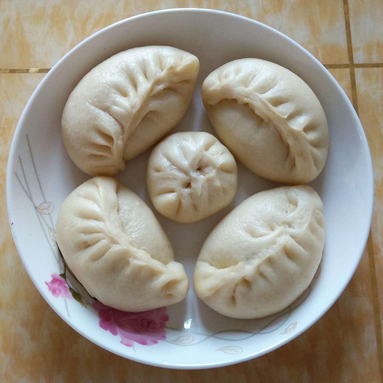 家常蒸包子（新手必学 超详 各式花卷馒头适用）