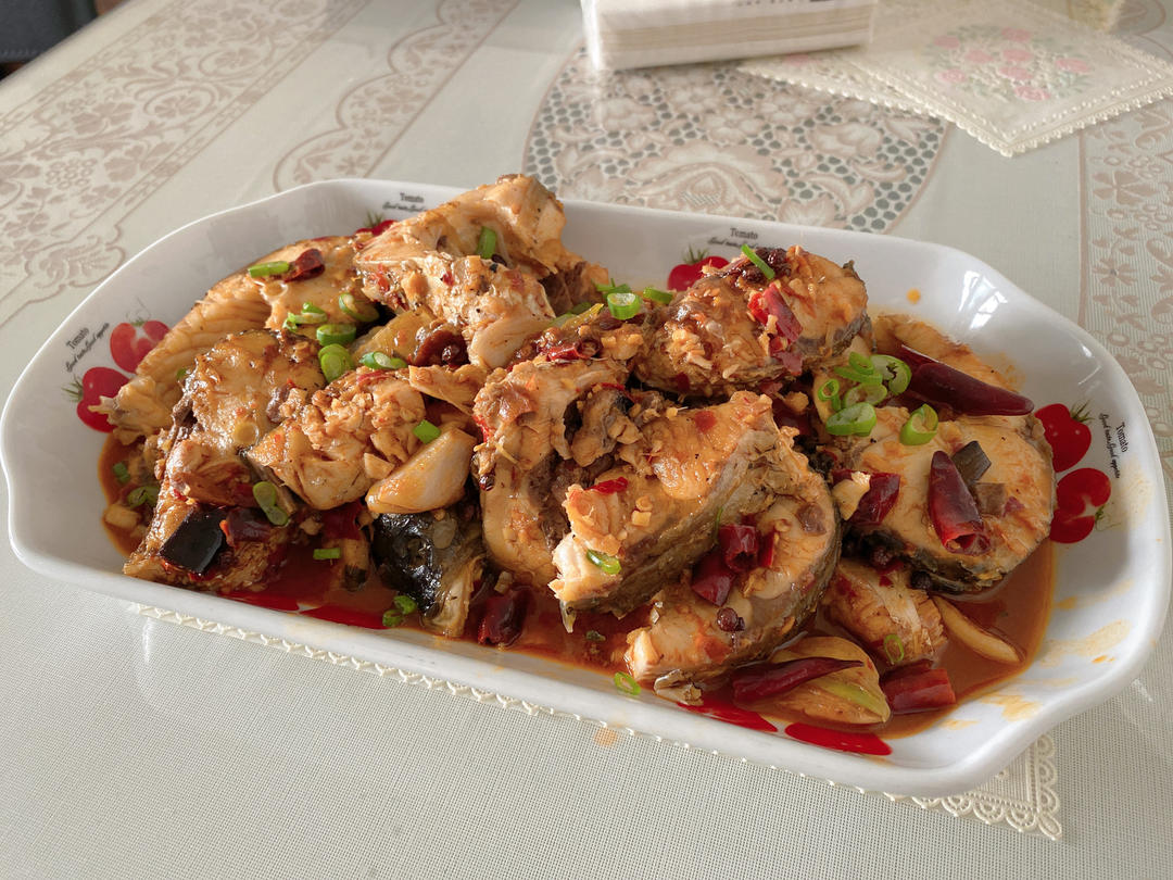 厨师长教你：“红烧草鱼”的家常做法