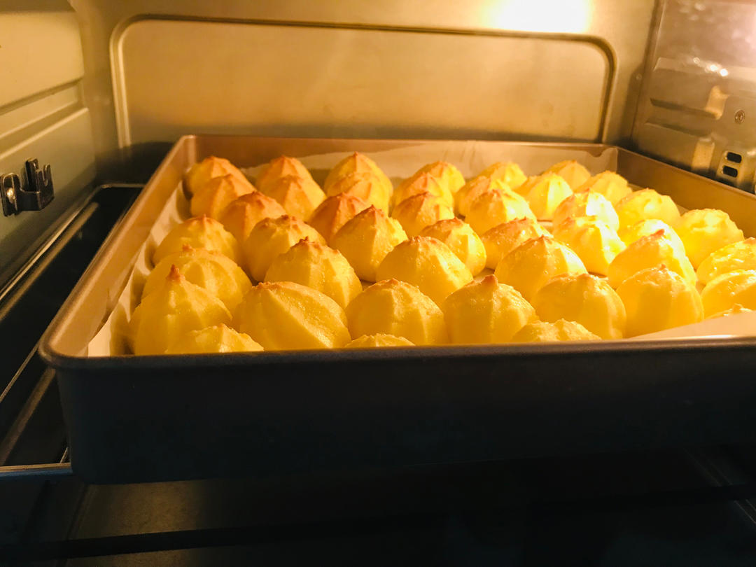 简单易成功的奶油小泡芙做法