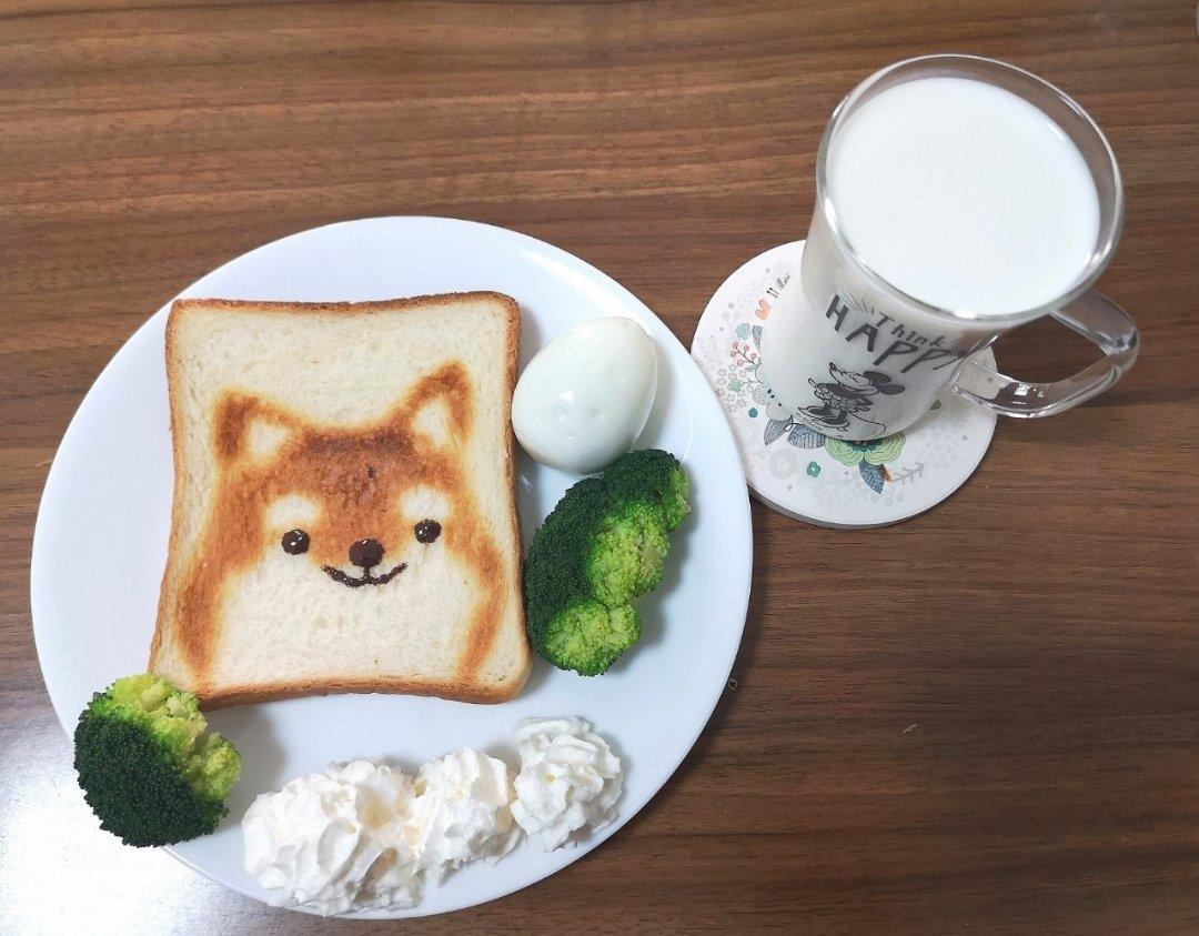 柴犬烤吐司片